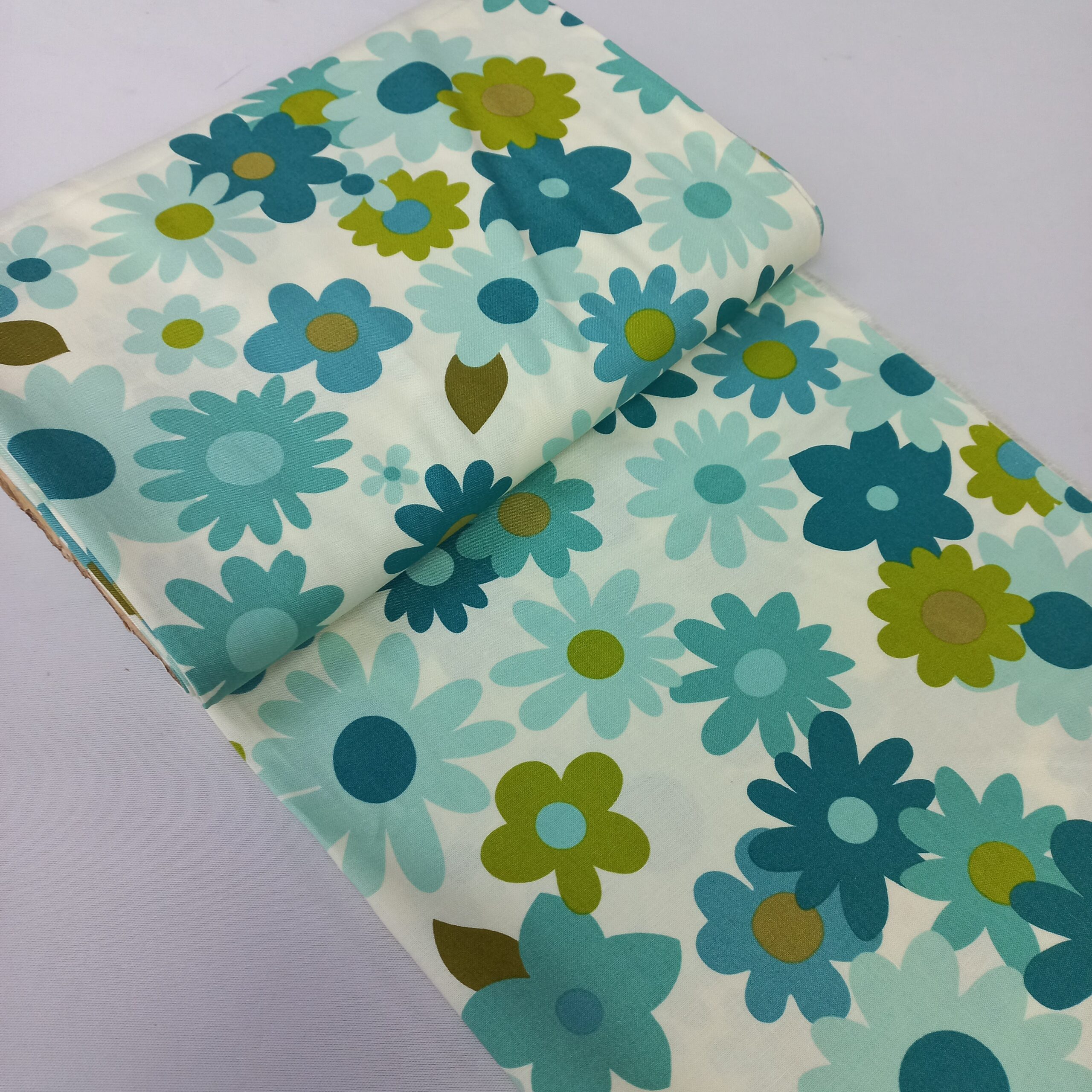 SSI B09 Moda 100% Cotton Fabric-Happy daze-100% Cotton- (3)